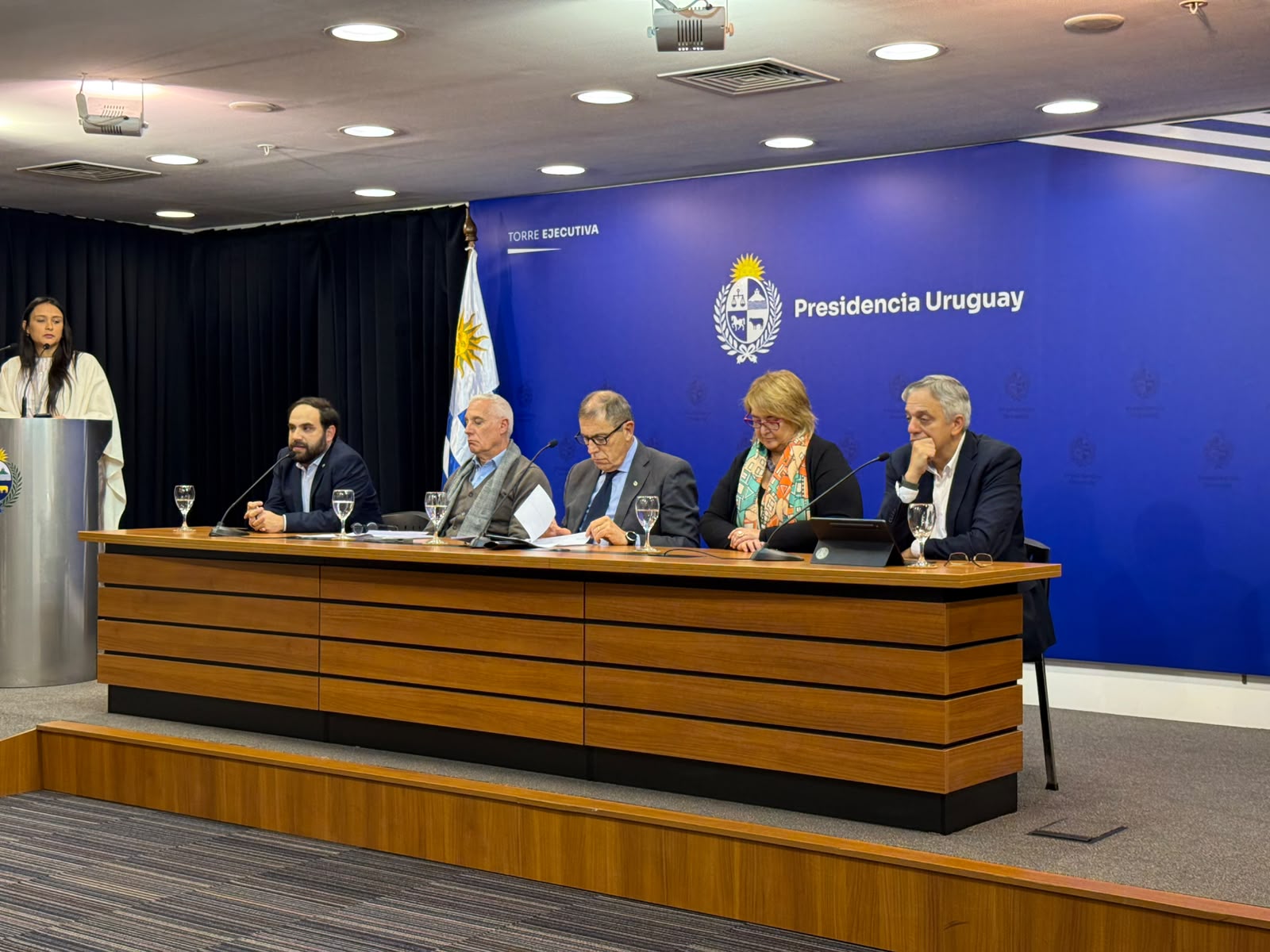 Autoridades en Conferencia de Prensa