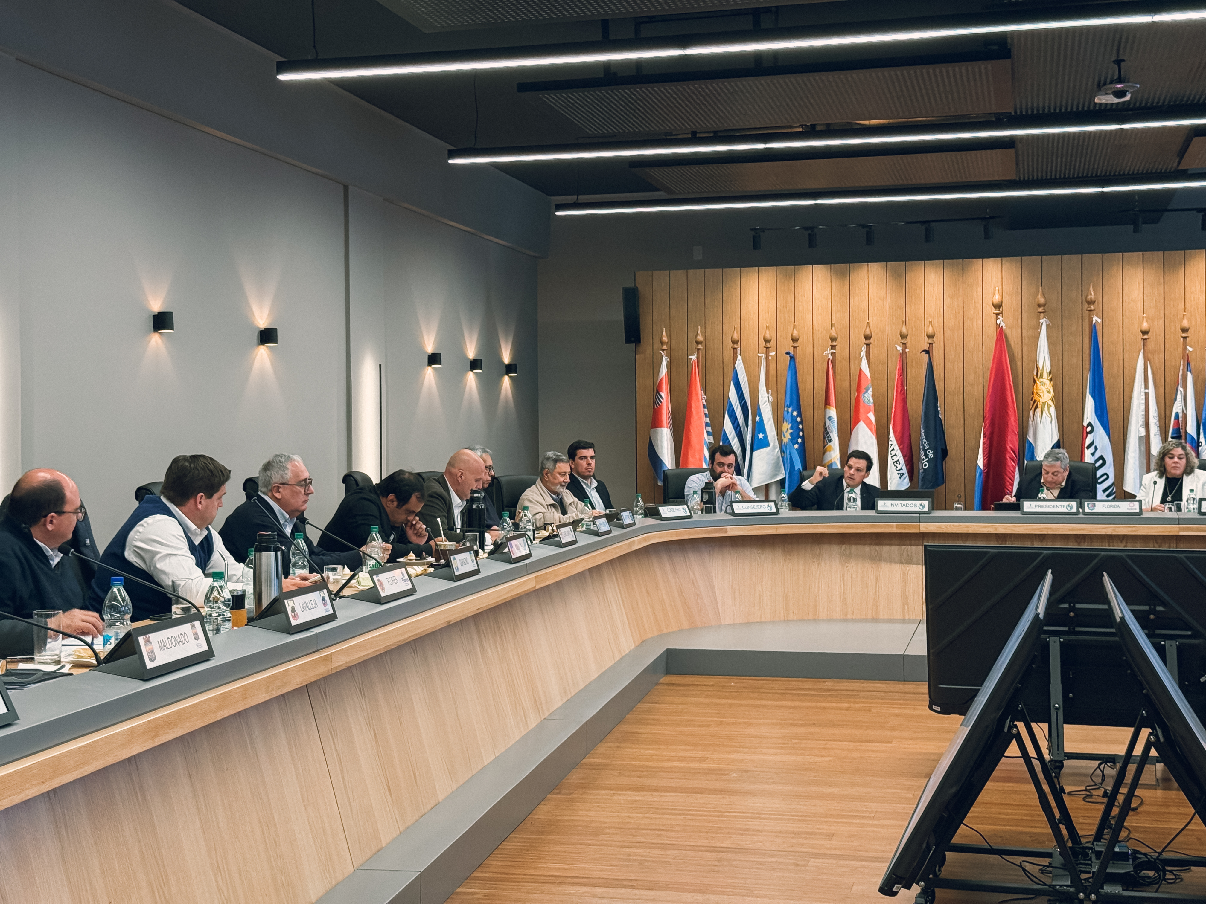 Presentación en el Congreso de Intendentes