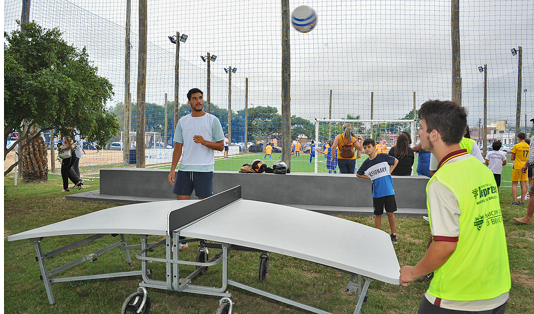 Inauguración de un polideportivo en el departamento de Cerro Largo