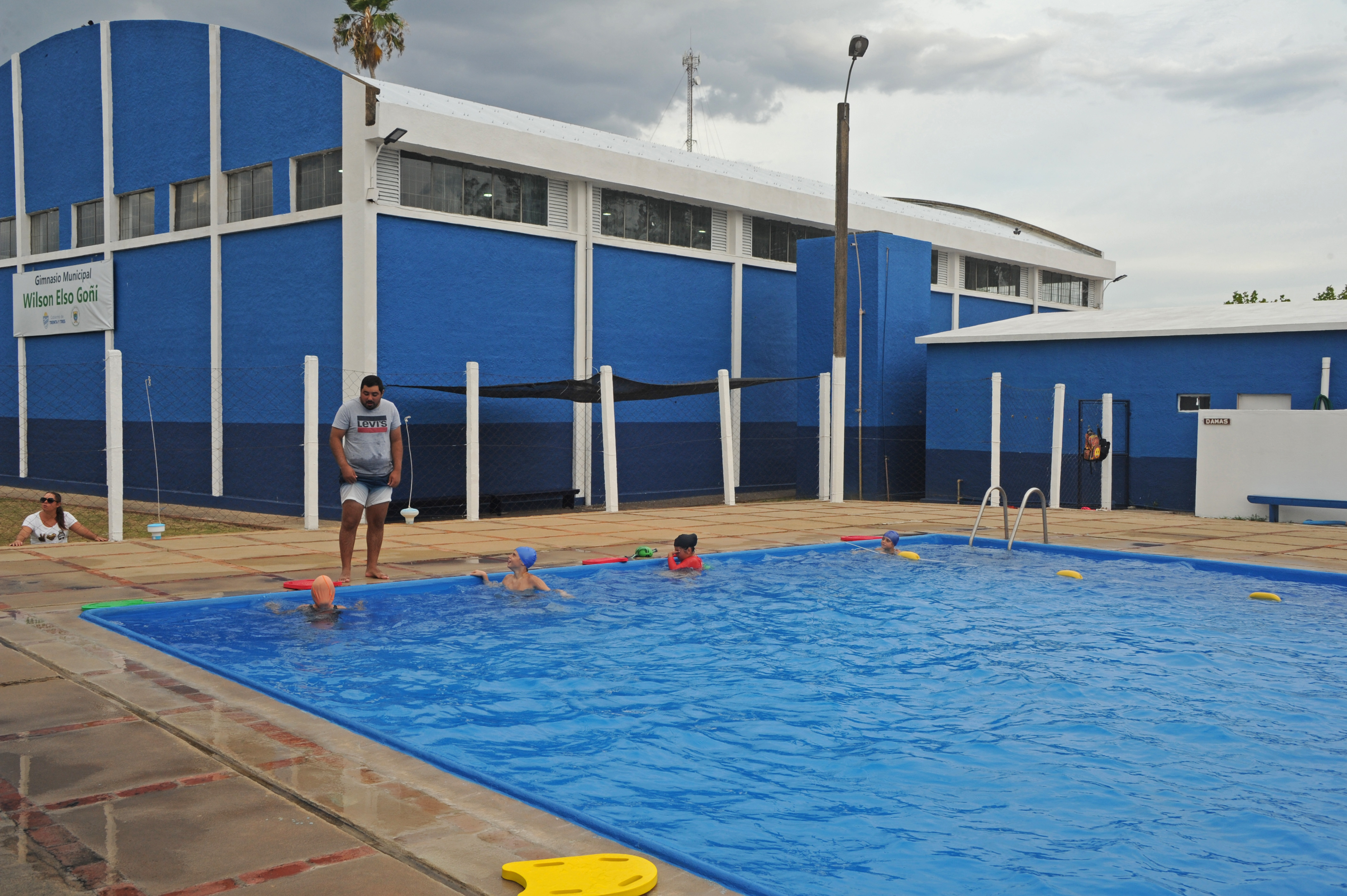 OPP inauguró obras de remodelación en gimnasio municipal de Santa Clara de Olimar