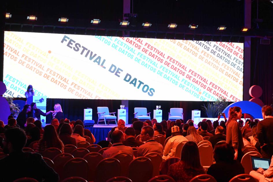 Comenzó oficialmente el Festival de Datos: Día #1