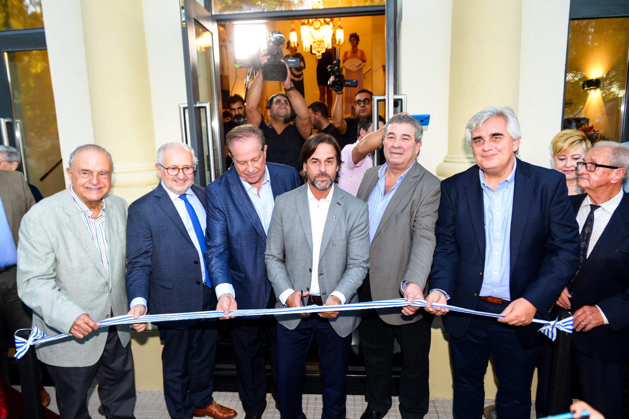 Gobierno e Intendencia de Tacuarembó inauguraron Centro Cultural Teatro Escayola