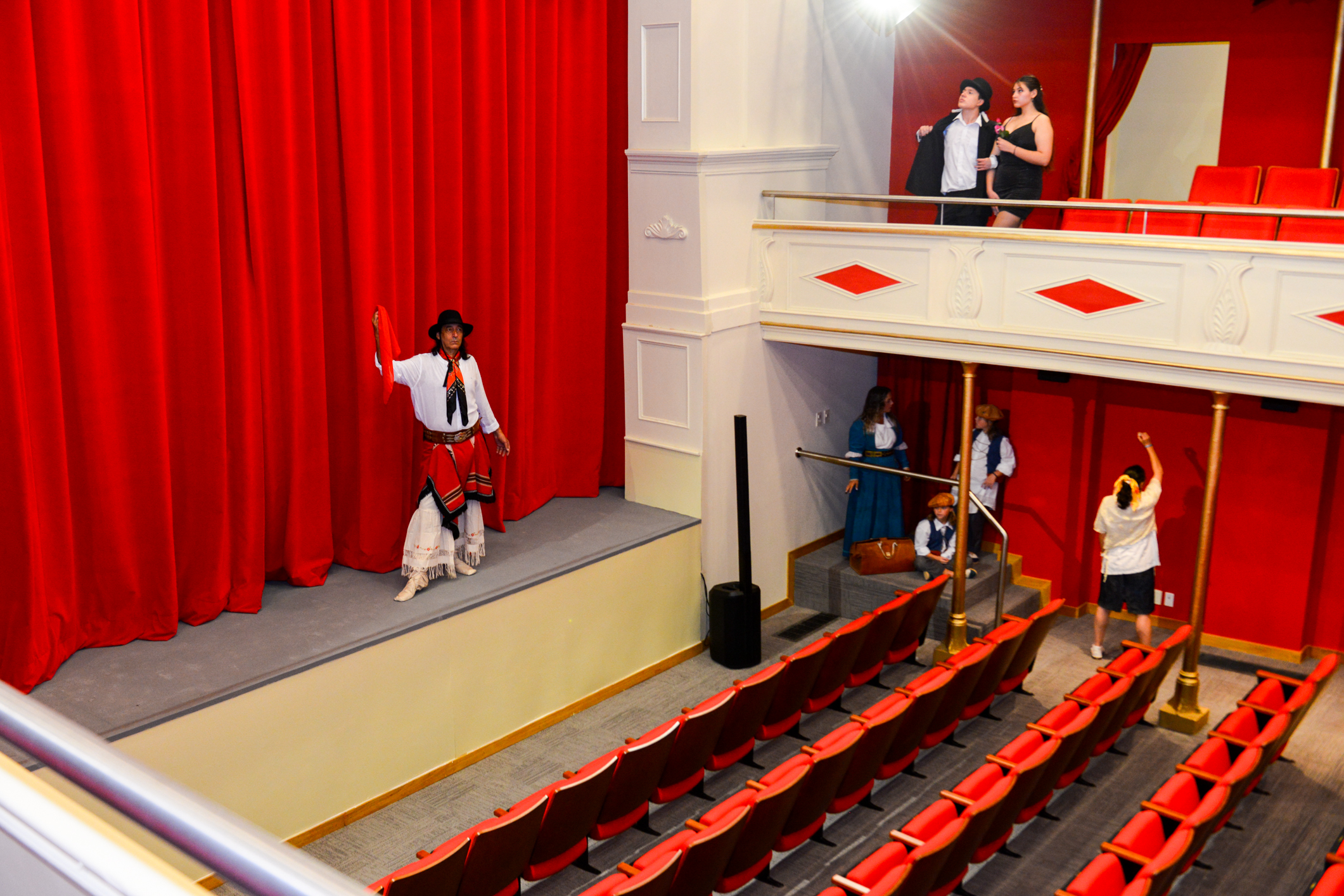 Gobierno e Intendencia de Tacuarembó inauguraron Centro Cultural Teatro Escayola