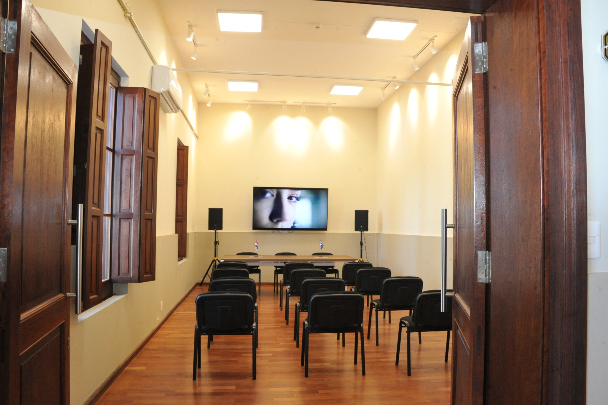 Inauguración de centro cultural y deportivo en Minas