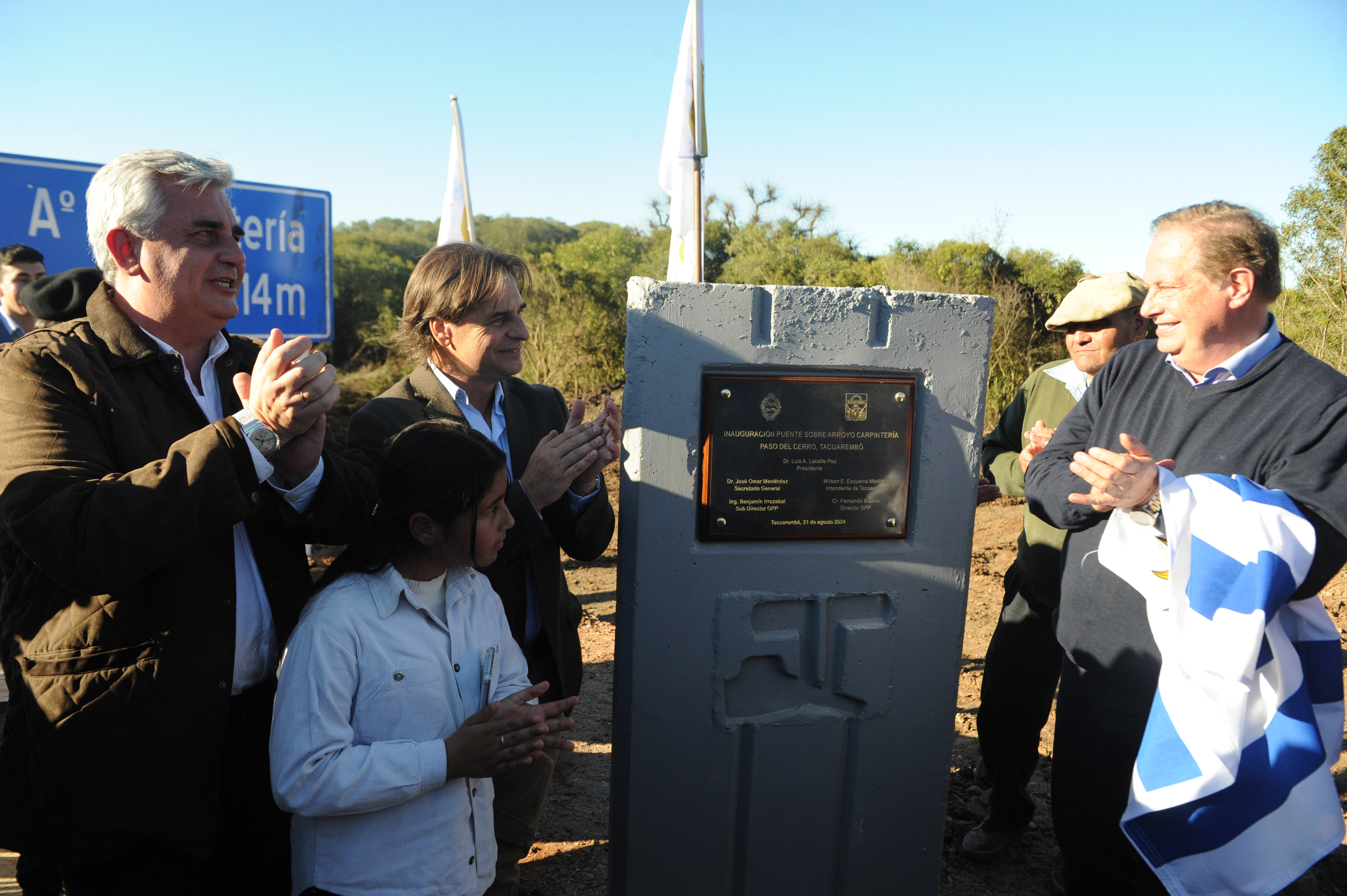 Presidente Lacalle en inauguración de puente en Paso del Cerro - Tacuarembó