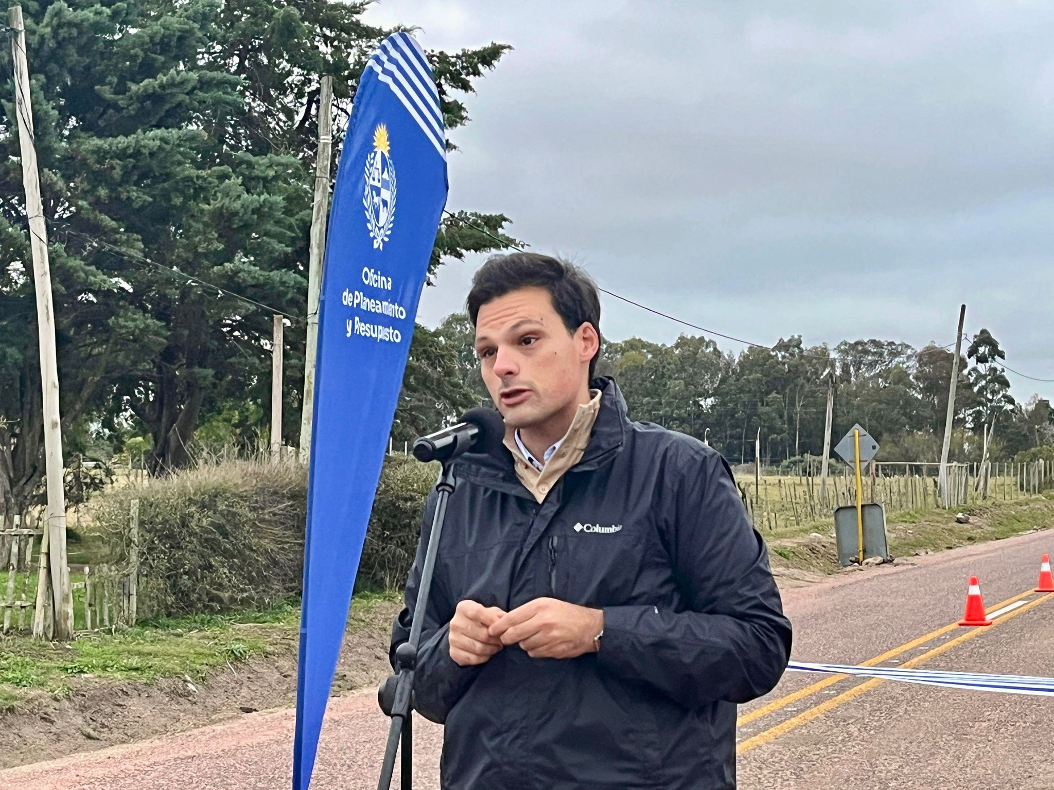 José Manuel Arenas en inauguración de caminos en Florida