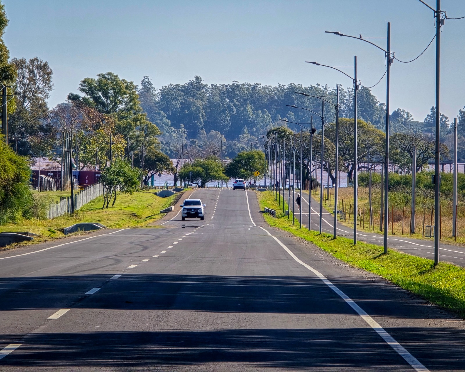 Inauguración remodelación en la avenida Ramón J. Vinci (ex Apolón)