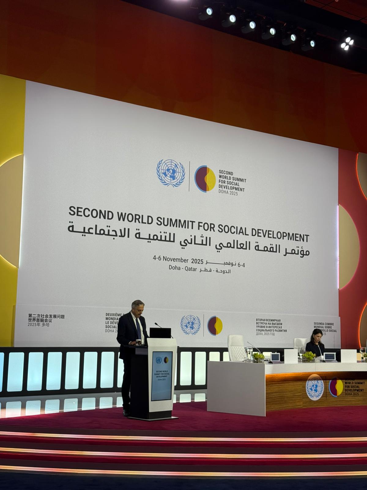 Rodrigo Arim en la Segunda Cumbre Mundial para el Desarrollo Social, Doha, Catar