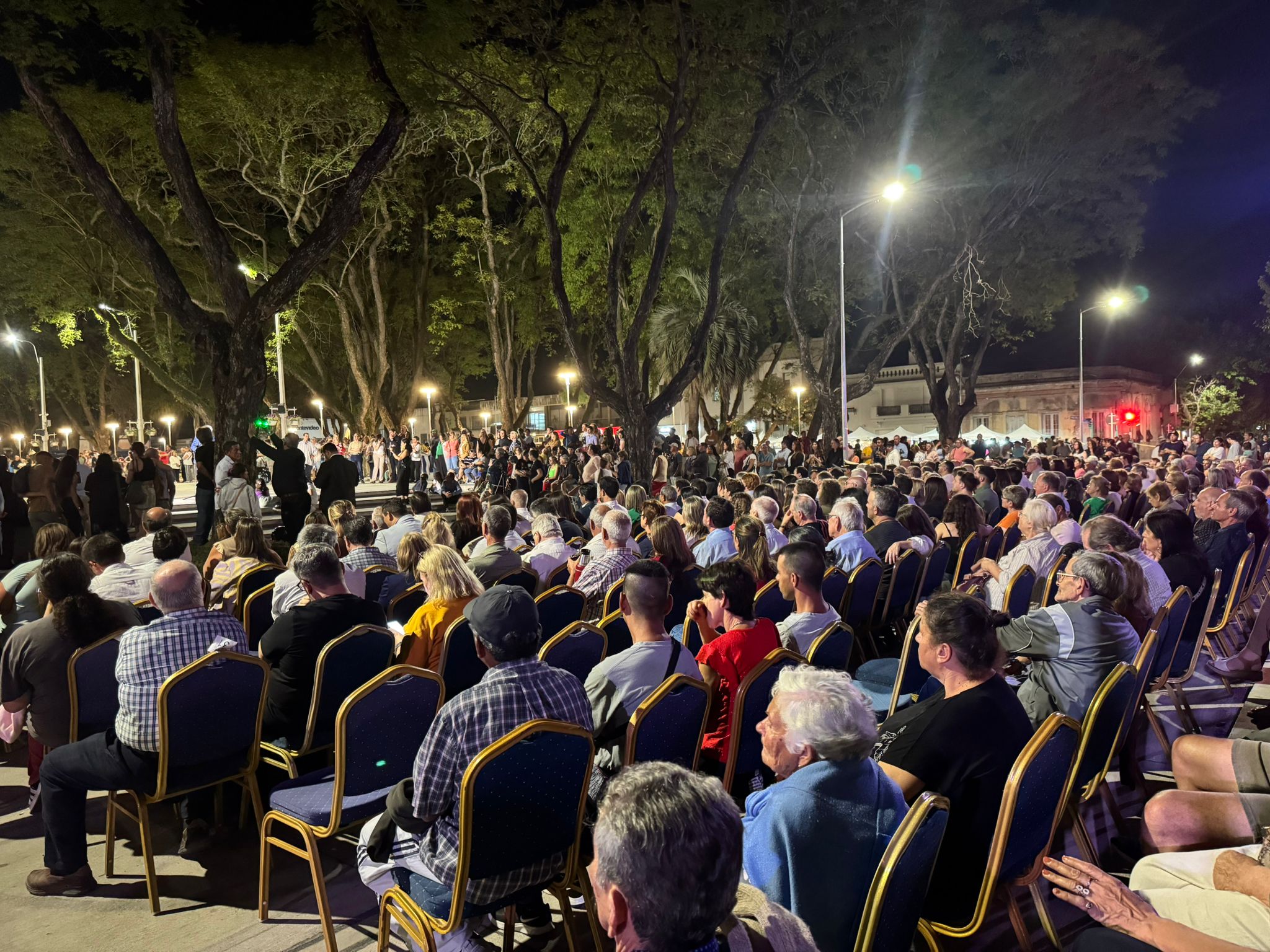 Acto inauguración de las obras en Plaza 19 de Abril