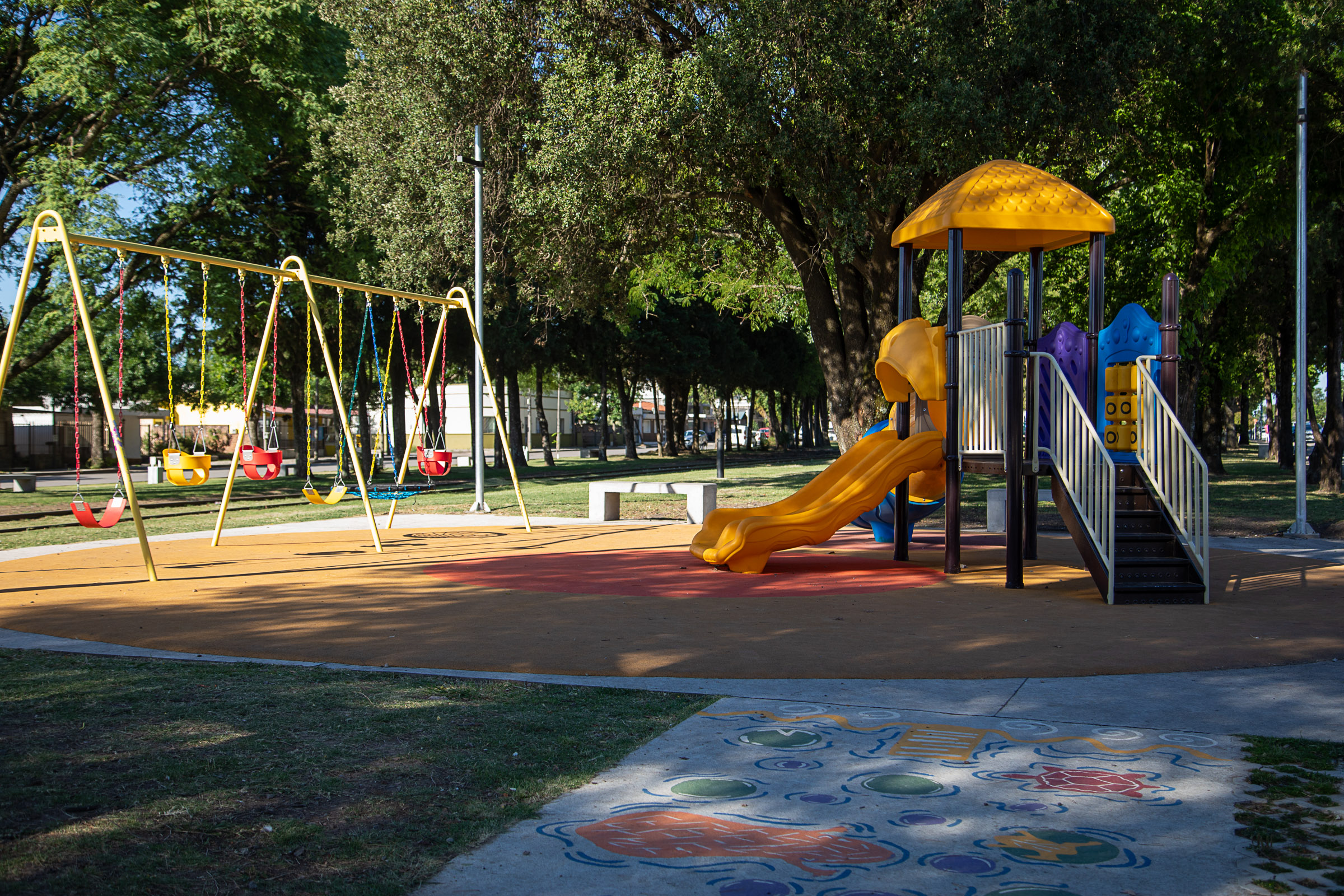 Renovación del Parque Lineal Central de Young