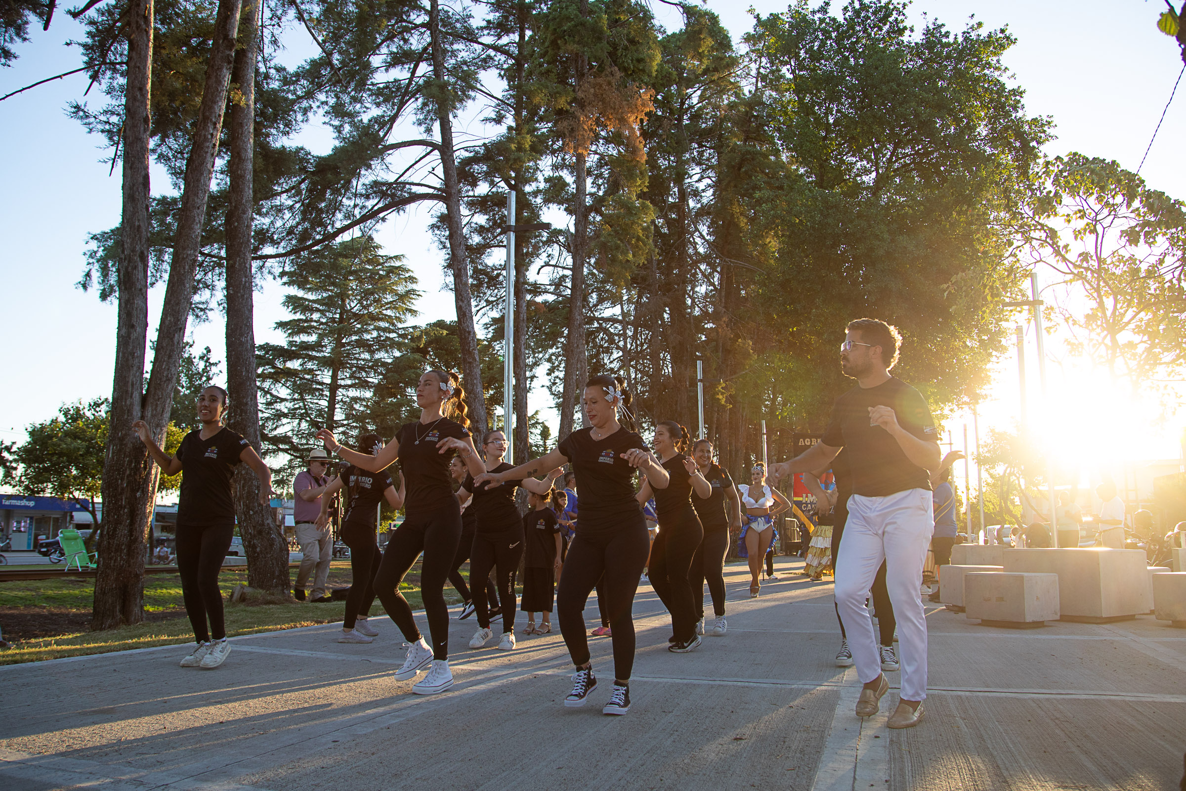 Renovación del Parque Lineal Central de Young