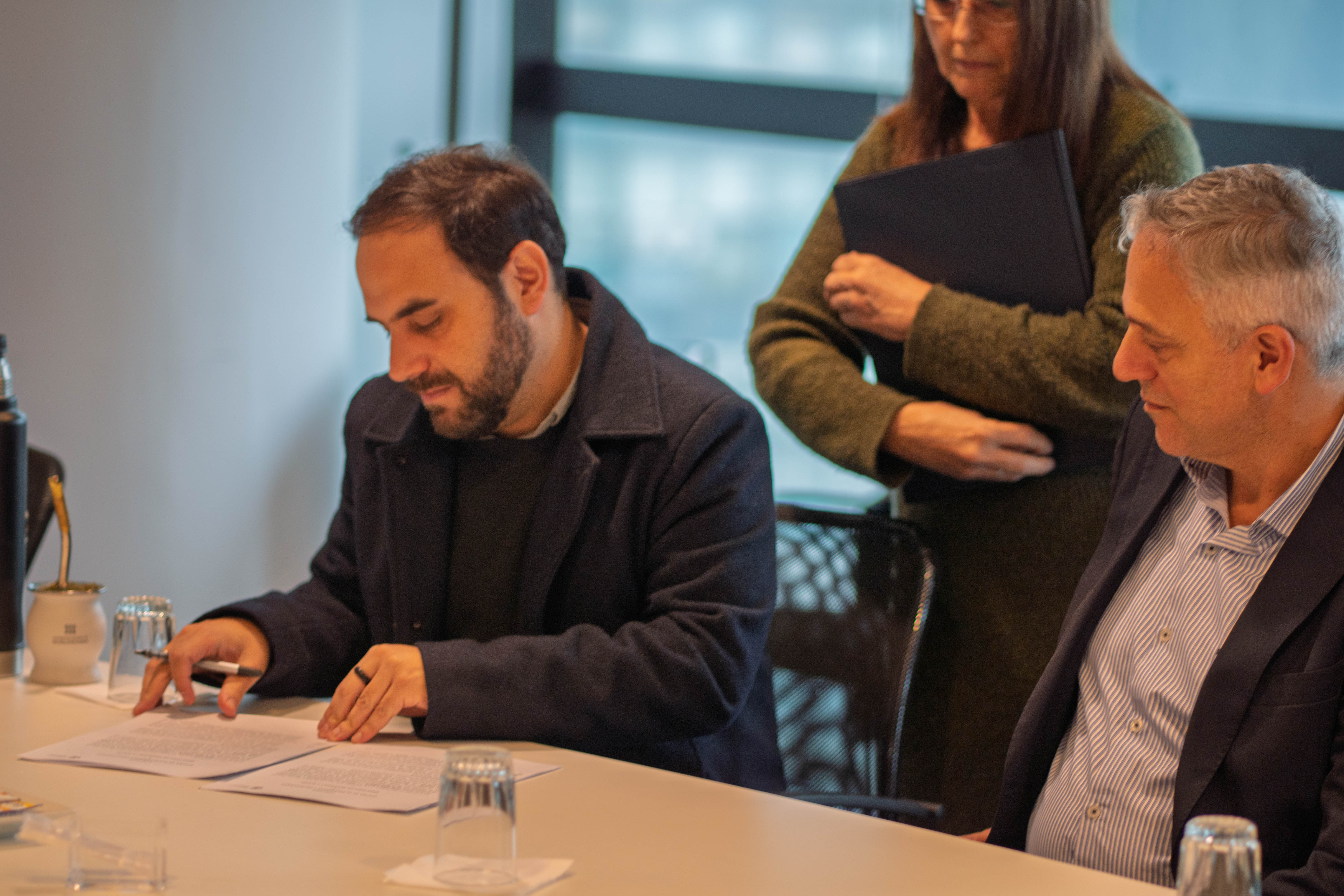 Firma de convenio OPP-MIDES