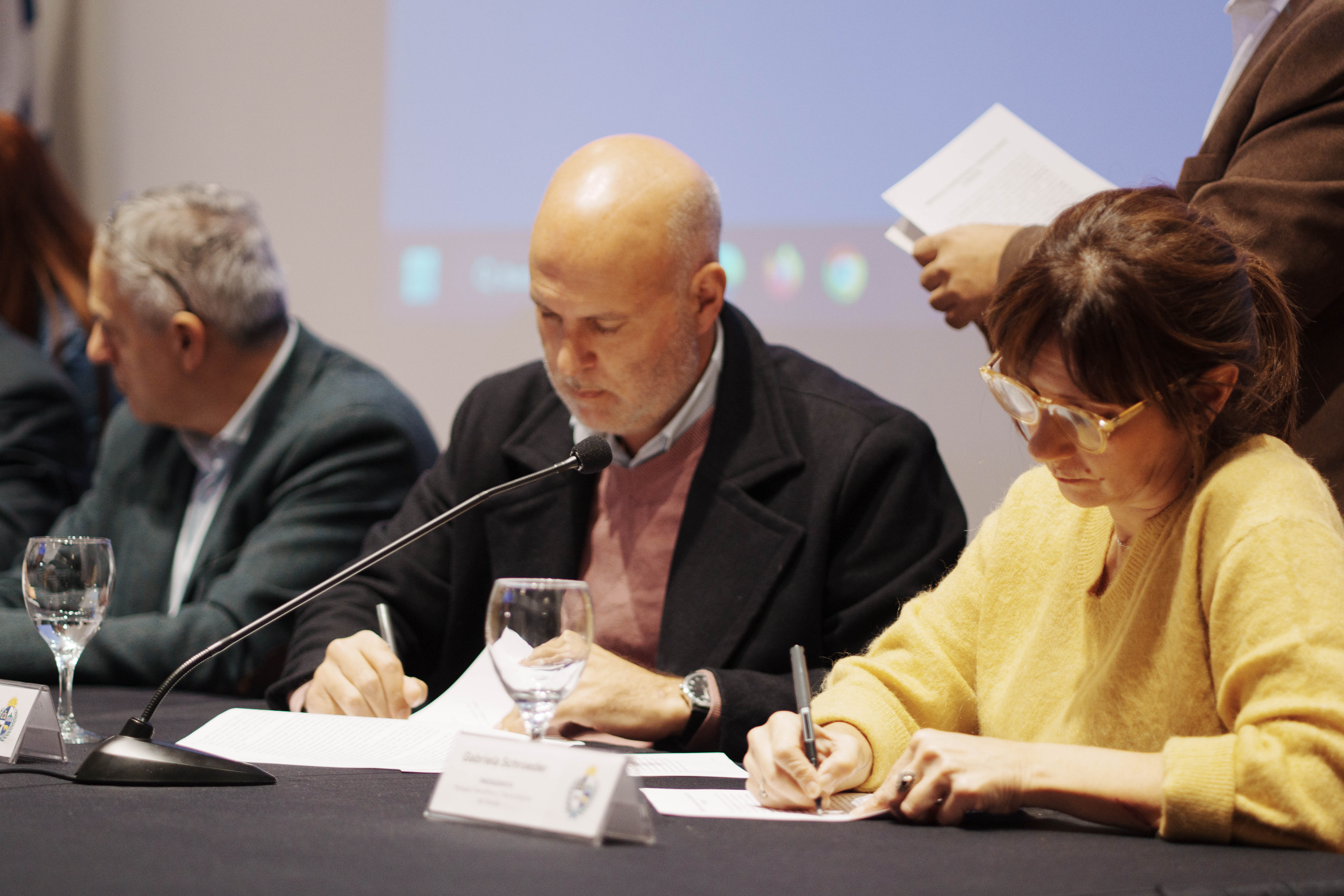 Firma de memorando Distrito Metropolitano de la Innovación