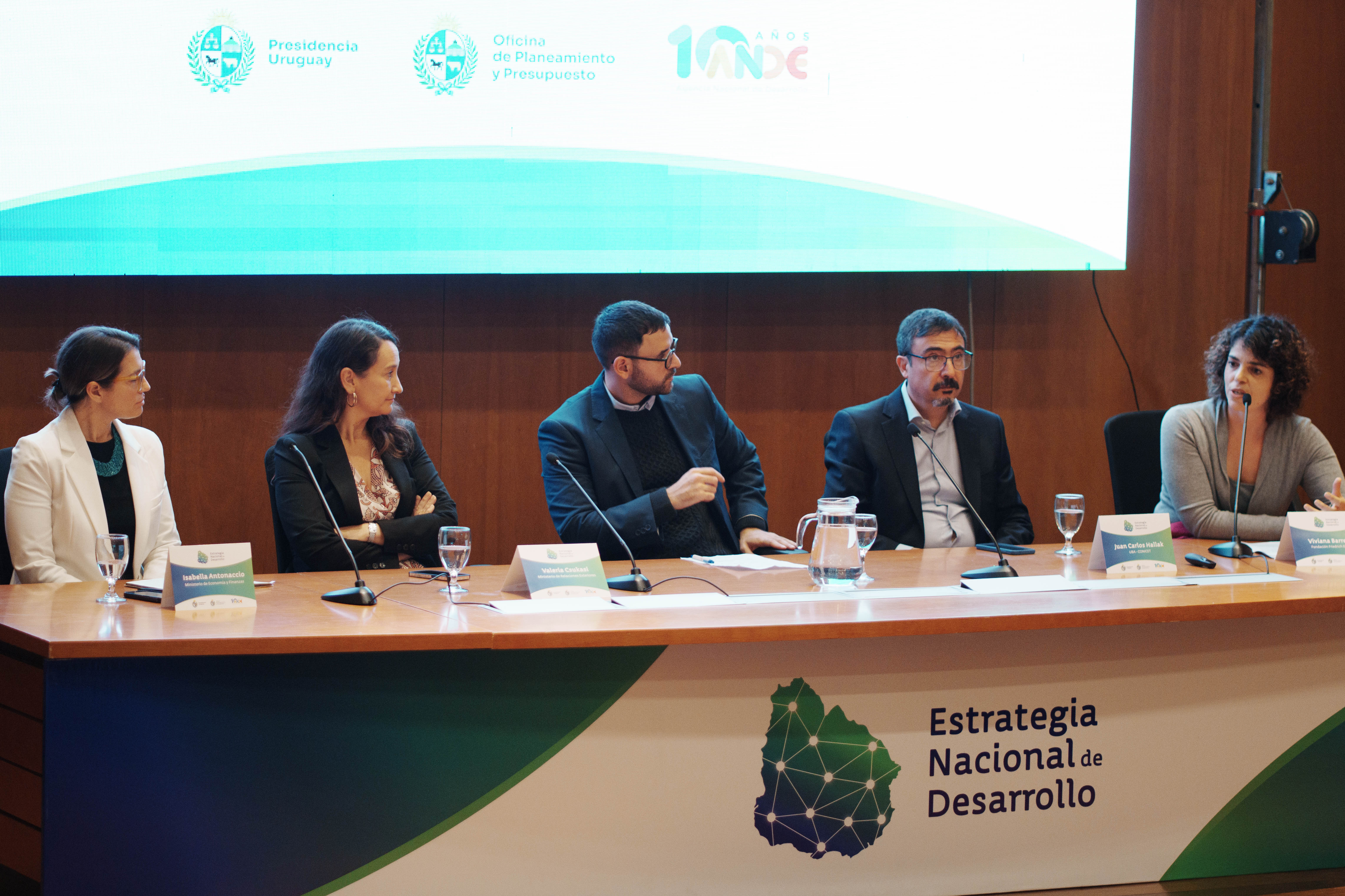 Seminario temático Estrategia Nacional de Desarrollo